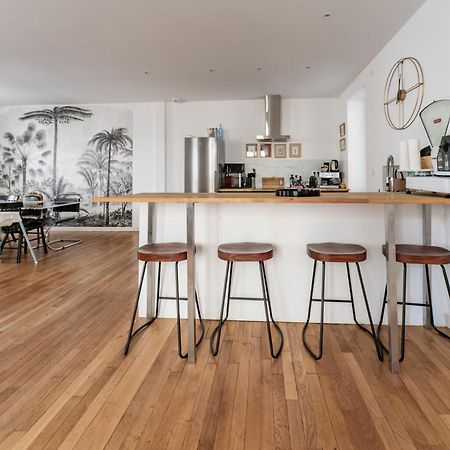 Grande Maison Vichy - Maison Ou Appartements En Centre Ville Стая снимка