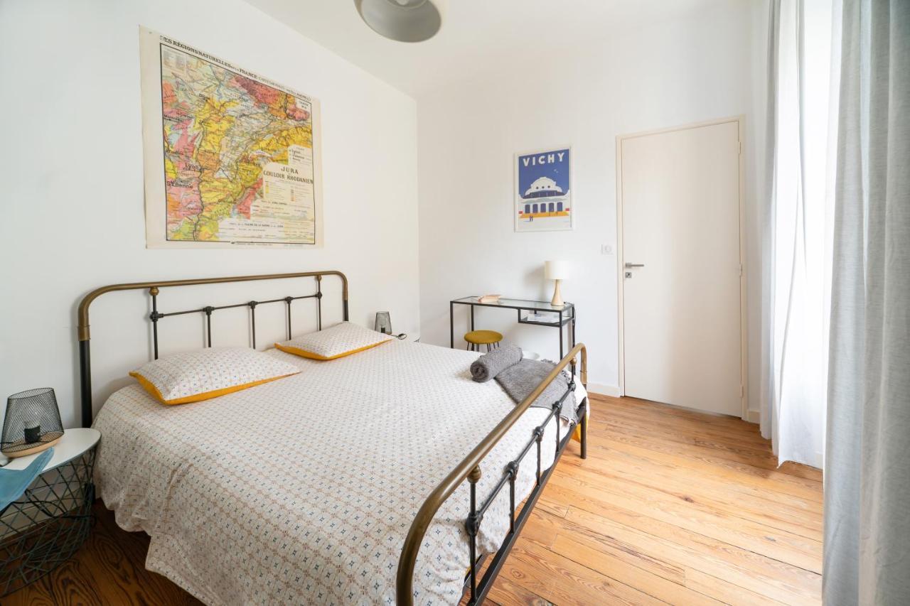 Grande Maison Vichy - Maison Ou Appartements En Centre Ville Екстериор снимка