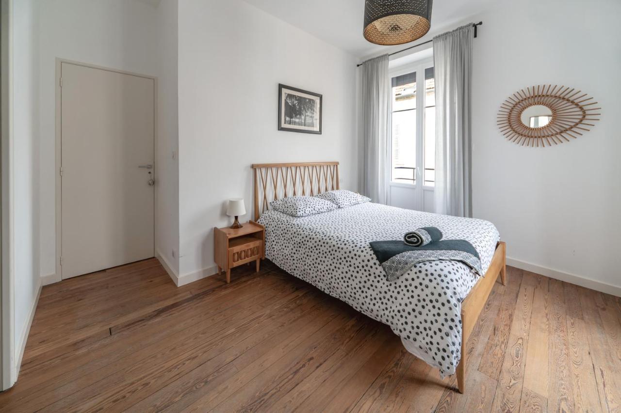 Grande Maison Vichy - Maison Ou Appartements En Centre Ville Екстериор снимка